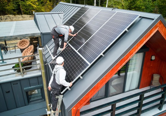 Energiatakarékosság és digitalizáció: így spórolhatsz okosan a rezsin vállalkozásként is